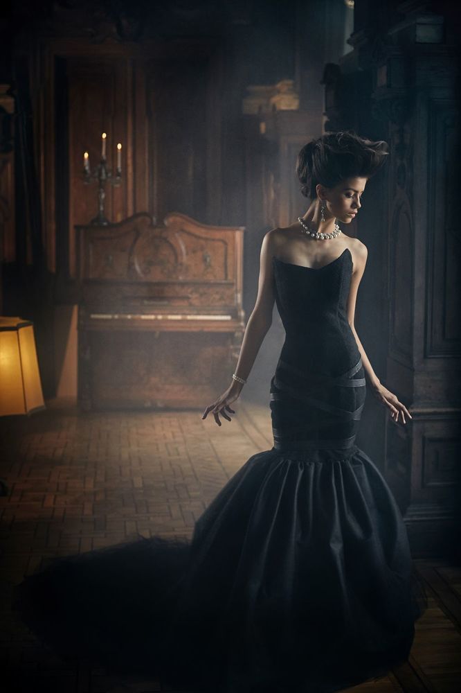 Lady in black