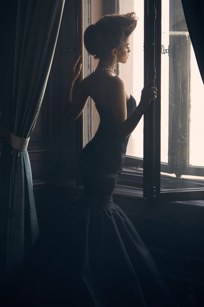 Lady in black