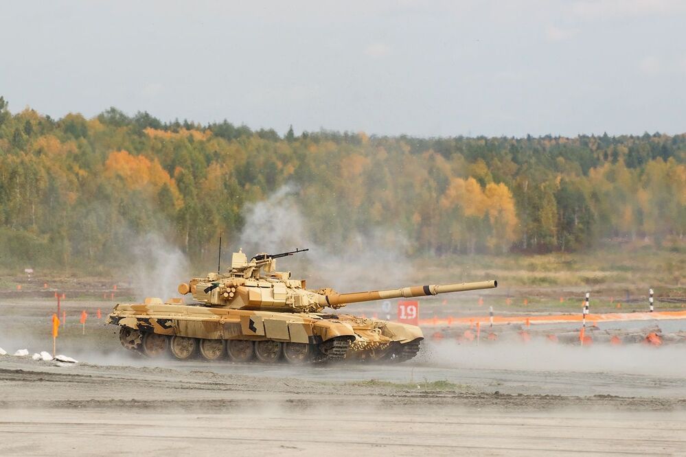 Т-90  на выставке RAE 2015