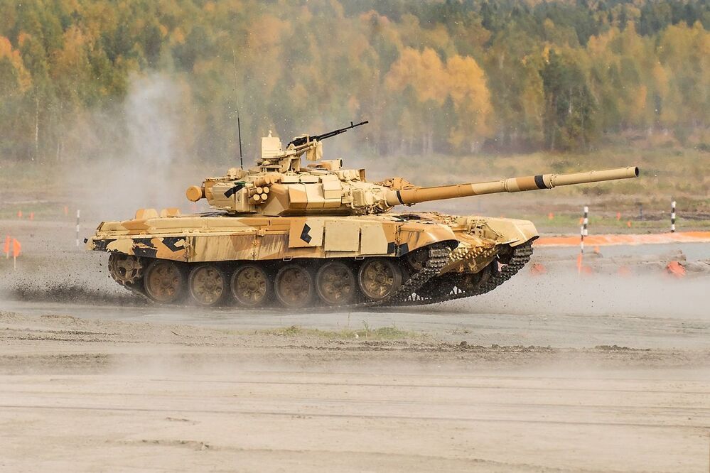 Т-90  на выставке RAE 2015