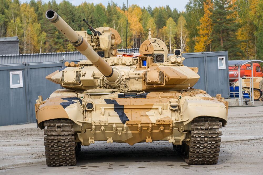 Т-90  на выставке RAE 2015