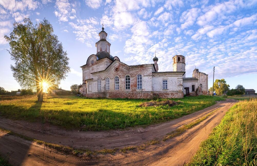 "Храм"