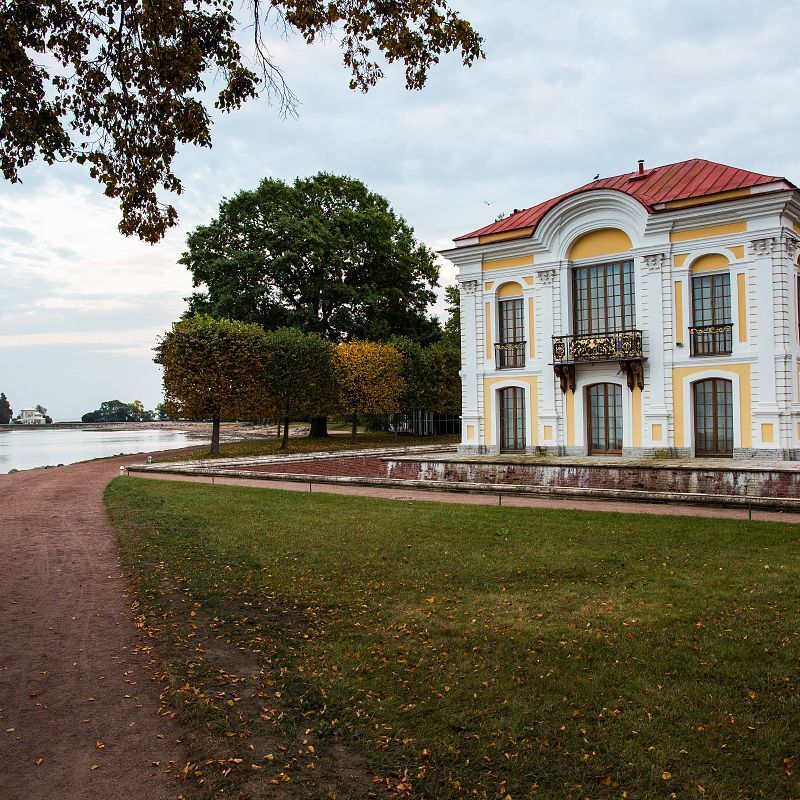 Петергоф осенний