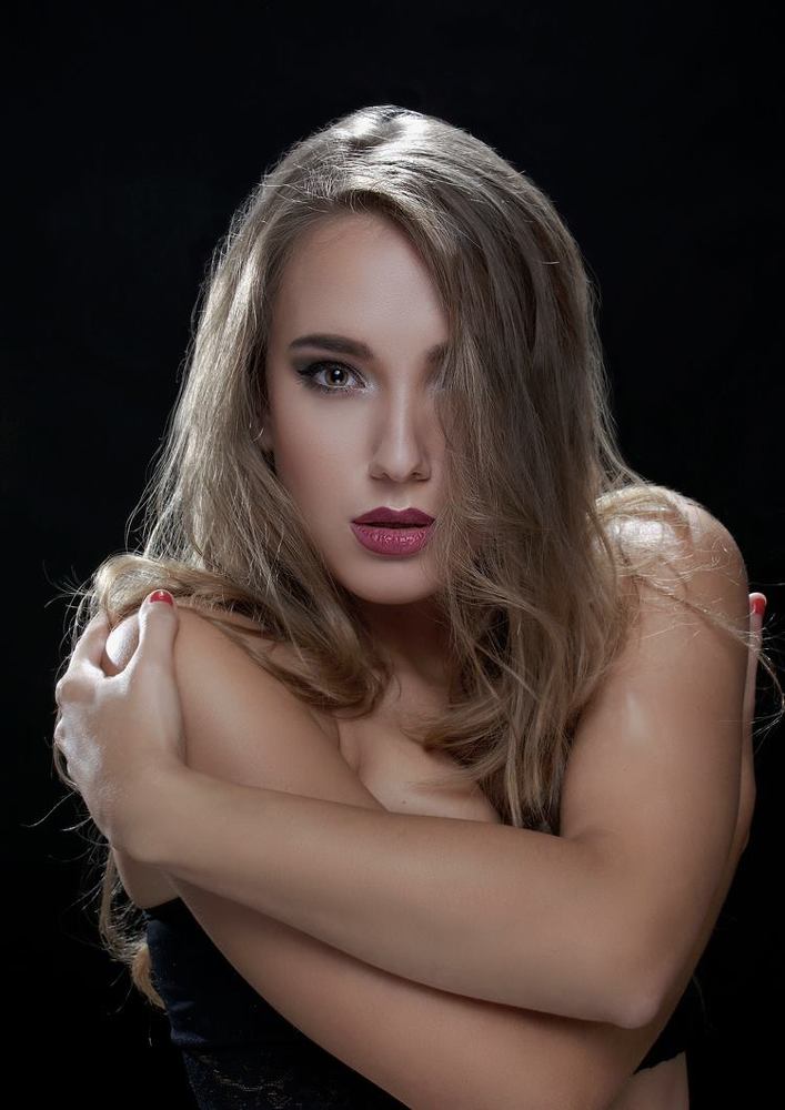 Foto Robert Gorzycki
Make Up Kate Asok-Poludniewska