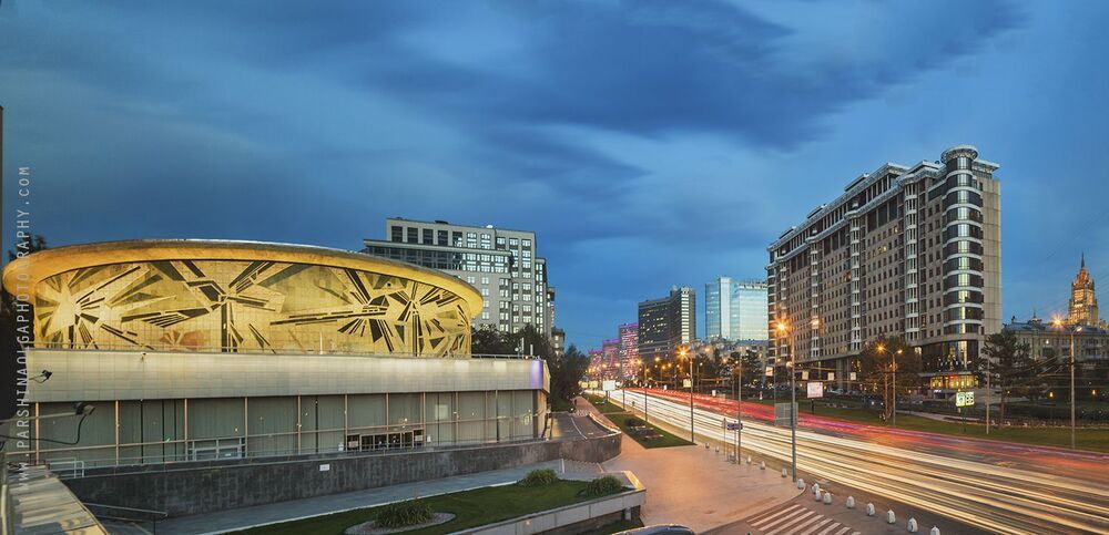 Вечерняя Москва