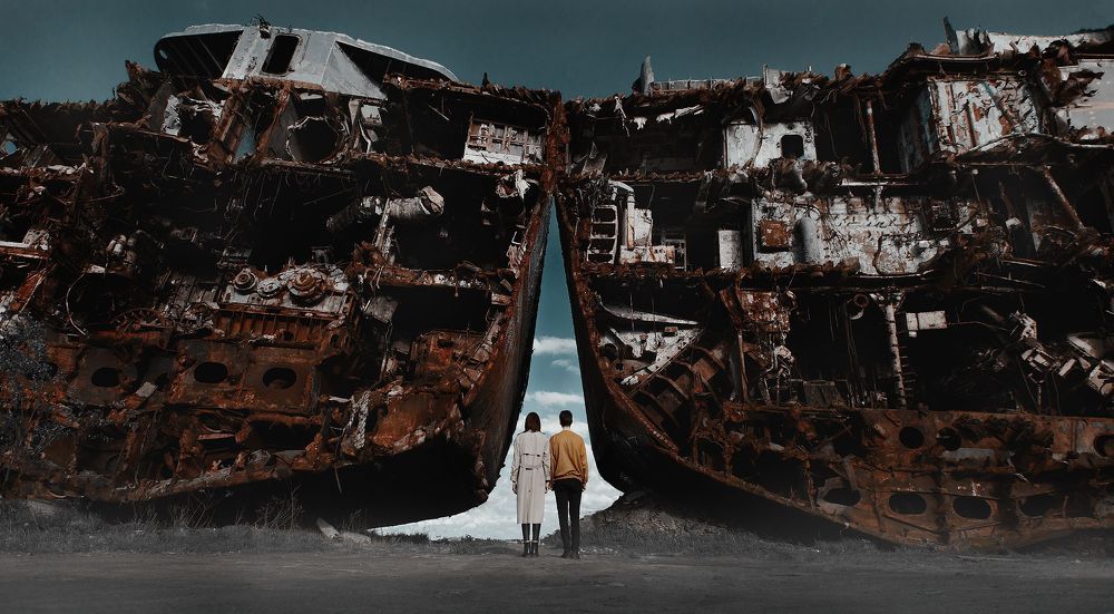 Творческий проект "Beyond"
Модель: Галина Силиченко 
Модель: Евгений Филипенко
Фотограф Сергей Клычихин