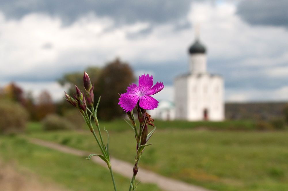 Храм