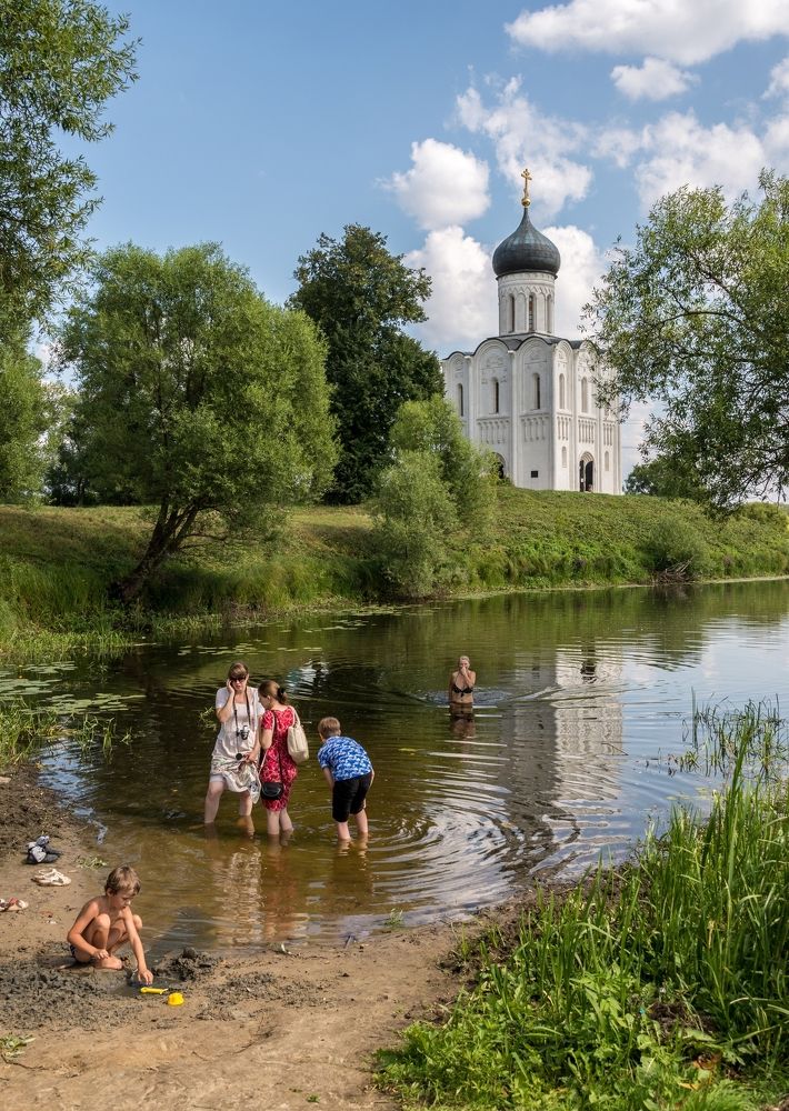 Храм