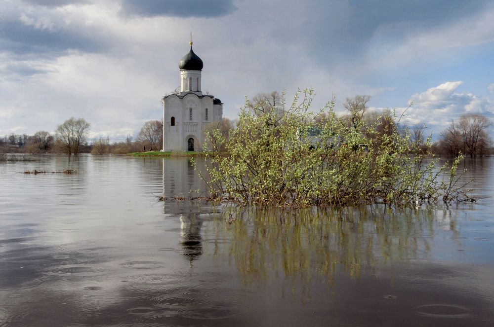 Храм