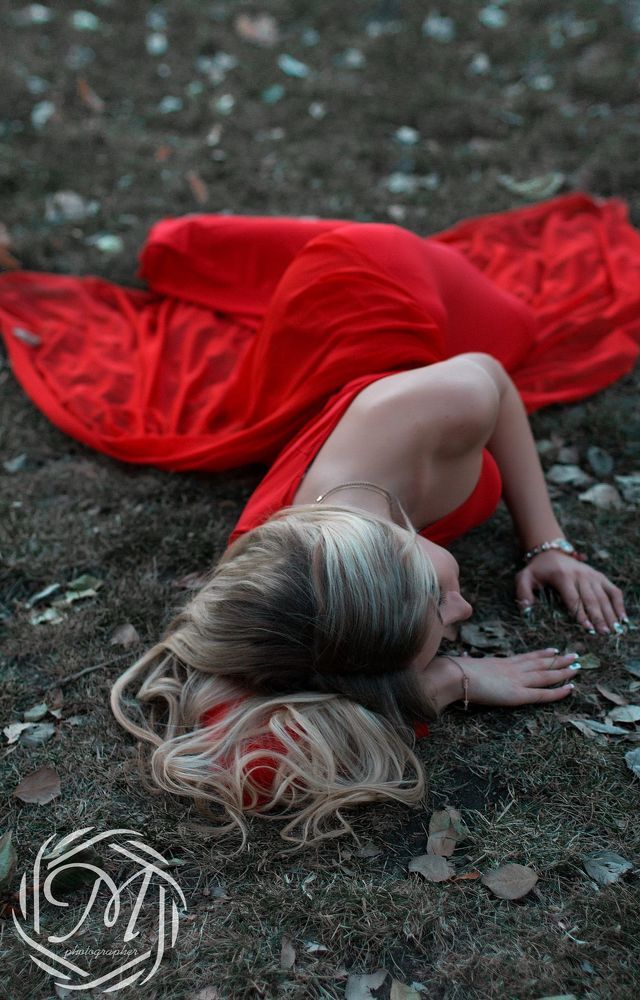 Lady in Red