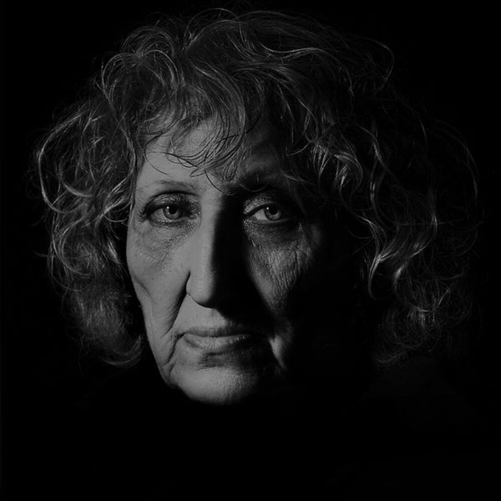Геворкян Лидия Такаворовна

Lydia Gevorkyan

Родилась 14 июня 1940 года.
Армянский советский художник.