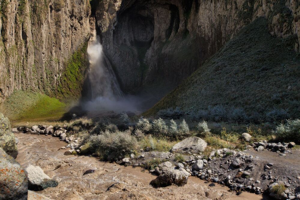 Водопад Тузлук Шапа (Каракая-Су) 