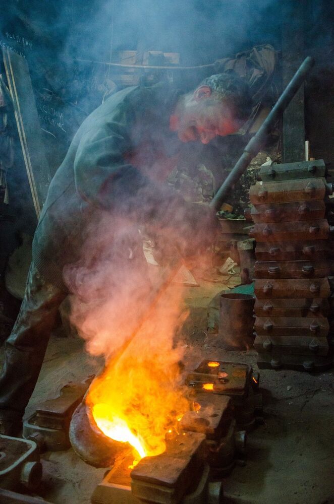 Foundry Workers - Project number 1