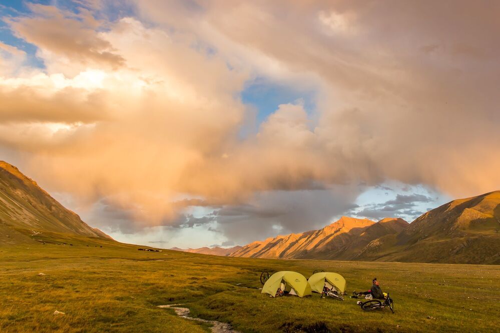 Tjan-Shan. Burhan river valley