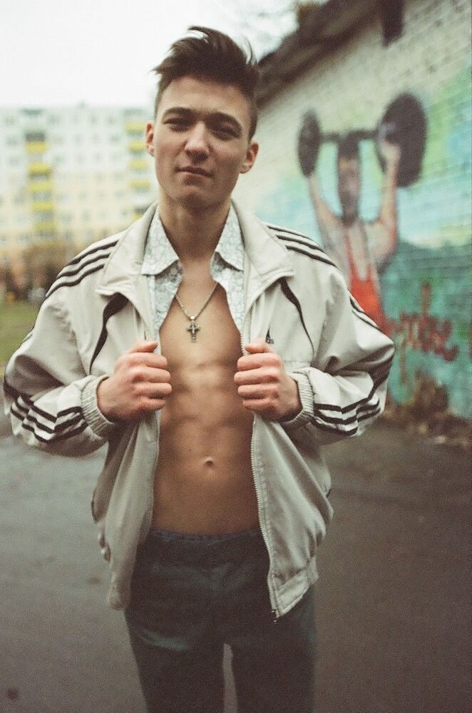 Артём и Коля