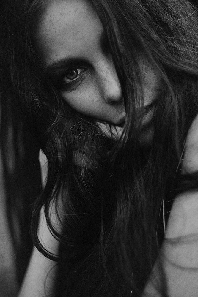 Ph: Kristina Sedelnikova / Nikita
MUA: Julia Sadova
Model : Alina
