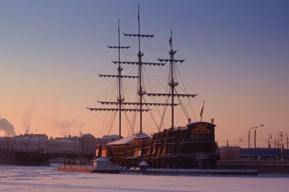 Долгожданная зима в Питере. 