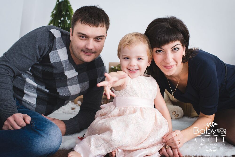 Даша и родители