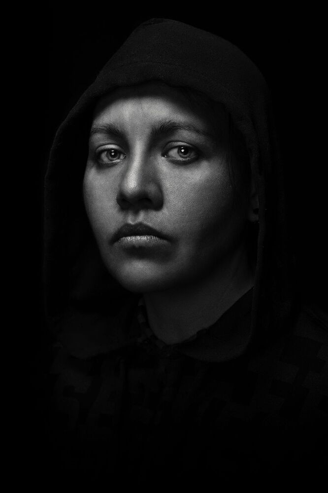 Paint in Black