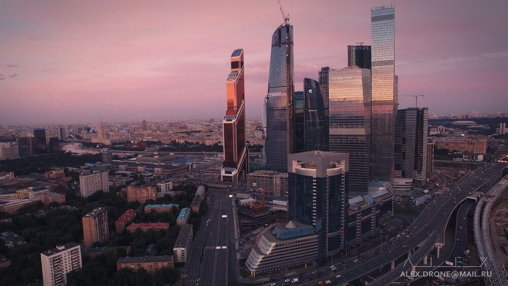 над Москвой 5
