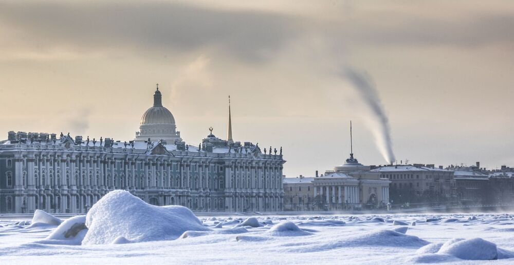 Walk on the Neva