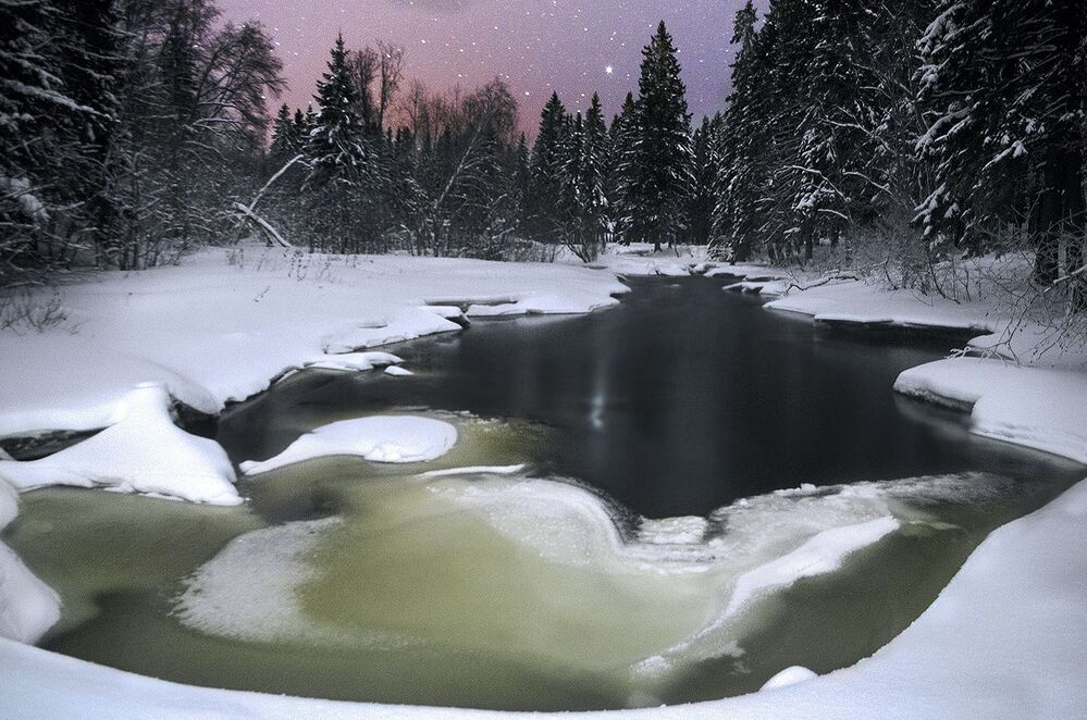Зимняя река