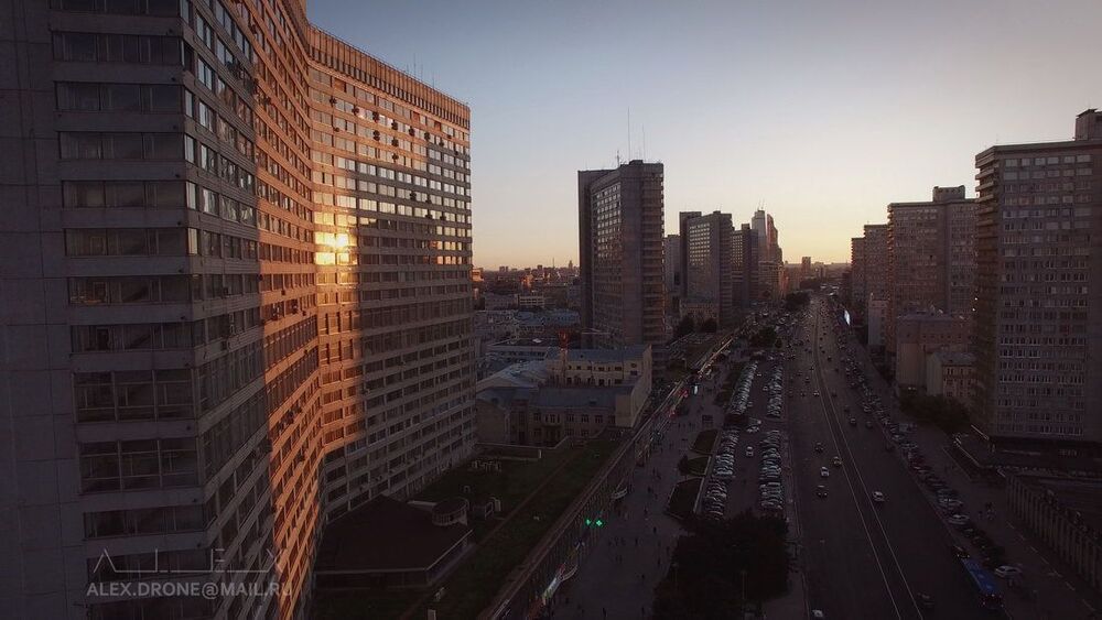 над Москвой 9