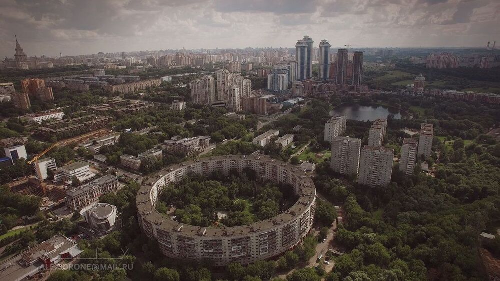 над Москвой 11