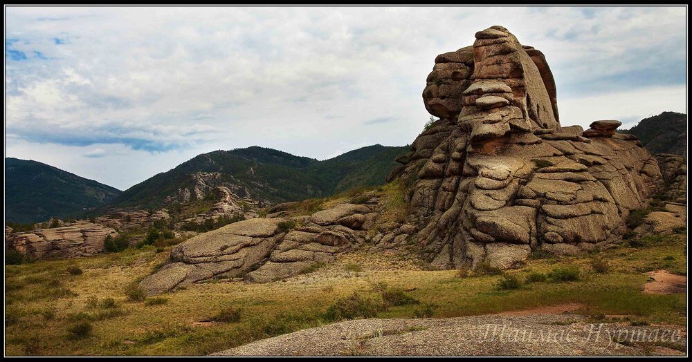 НАЦИОНАЛЬНЫЙ ПАРК  БАЯНАУЛЫ  КАЗАХСТАНСКИЙ СВИНКС
