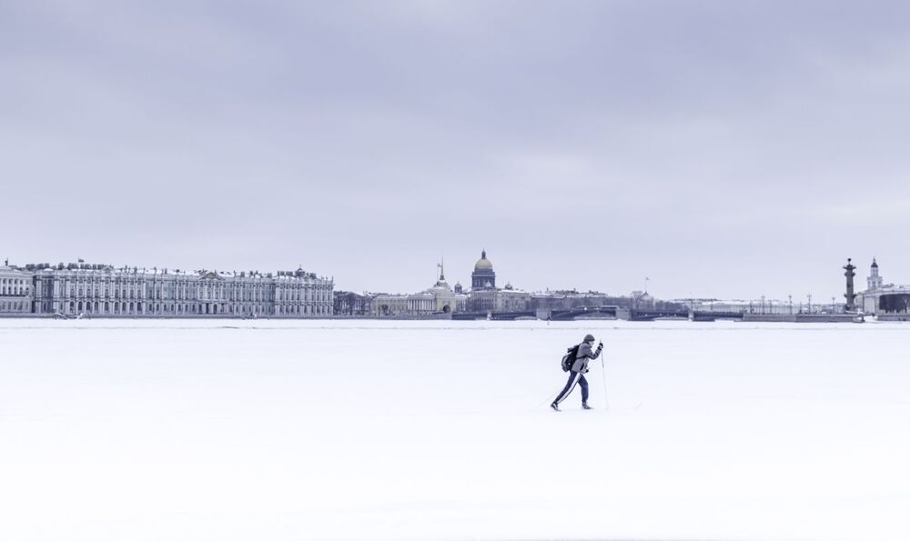 Жизнь на Неве