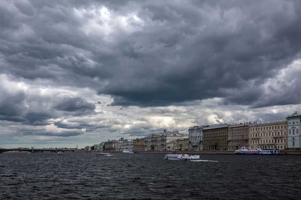 Классика невских туч Питера