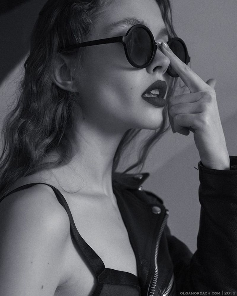 Alena /MODUS VIVENDIS