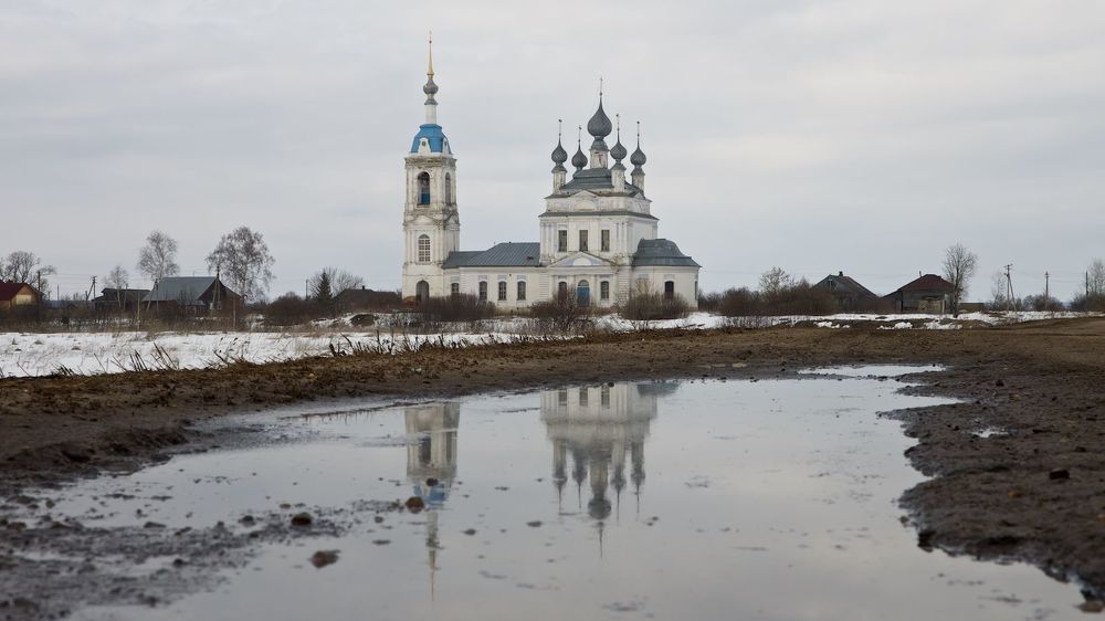 Грачи пока не прилетели.