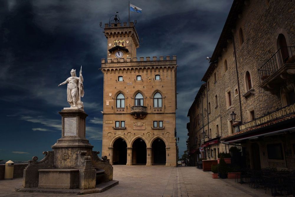 Piazza della Liberta