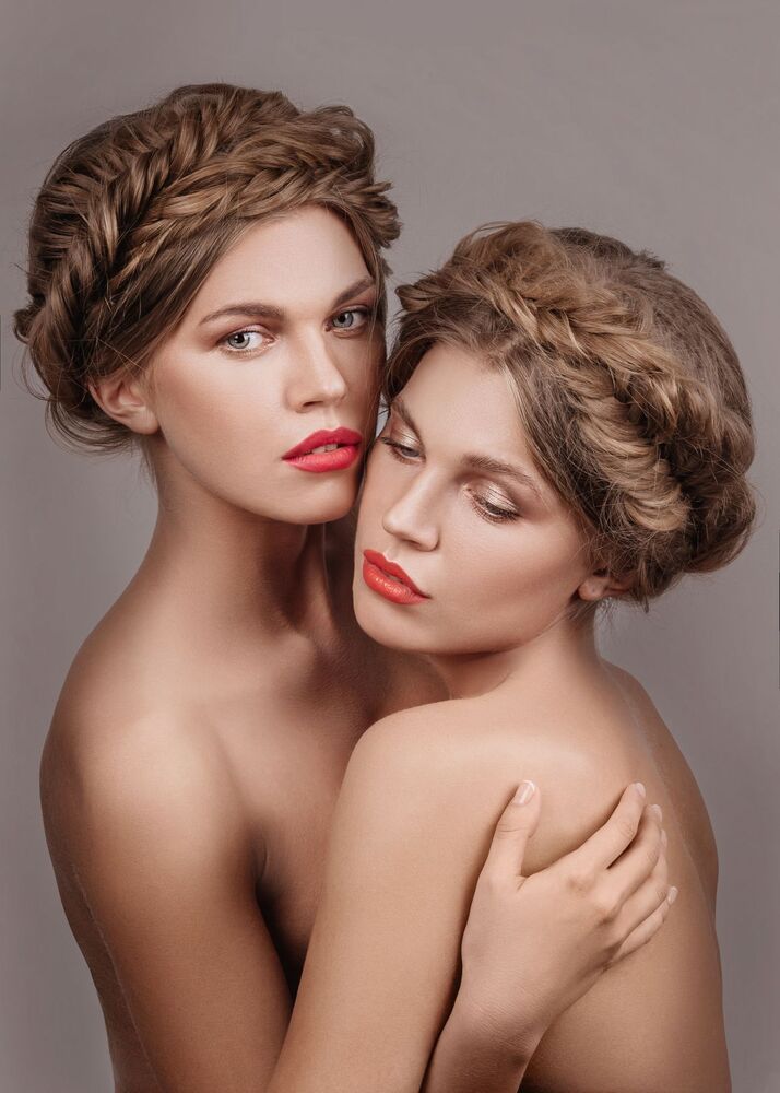 Twins 2