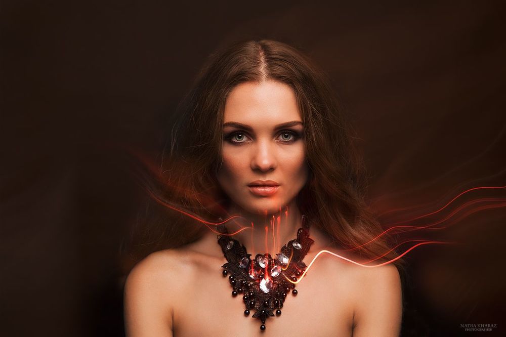 "Ворожея"
Фотограф: Надежда Хараз
Модель: Анна Костишина