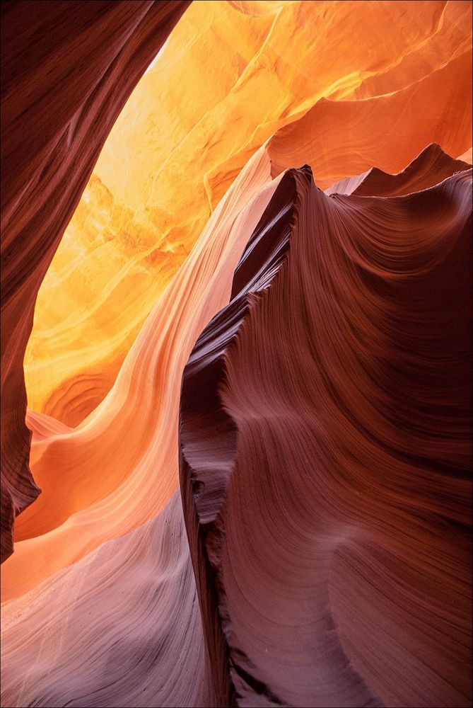 [lower antelope canyon]