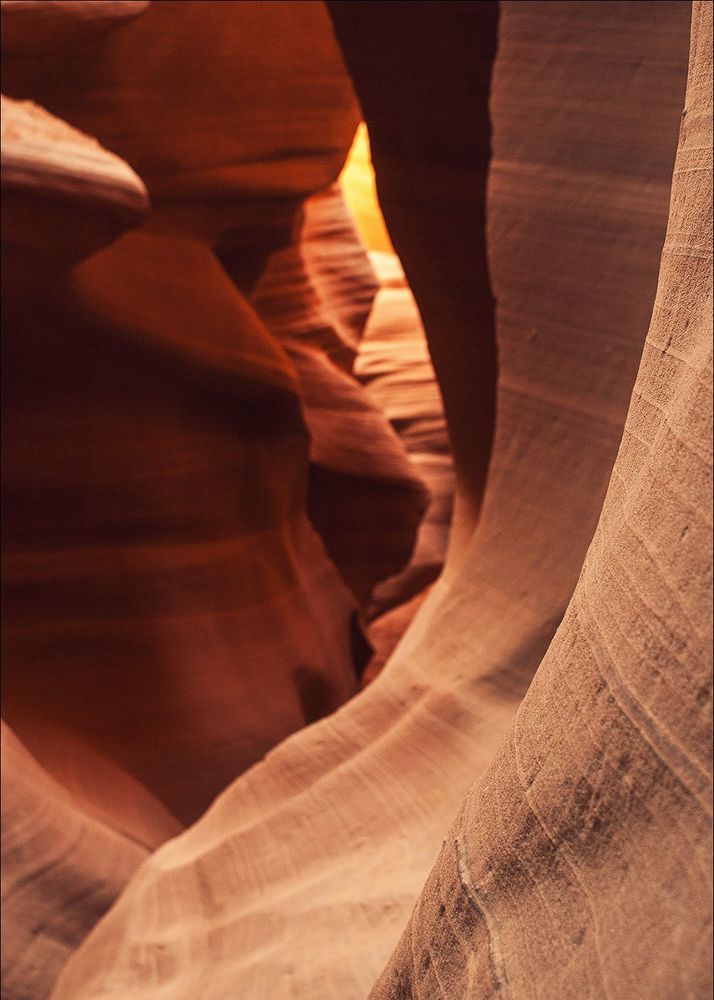 [lower antelope canyon]