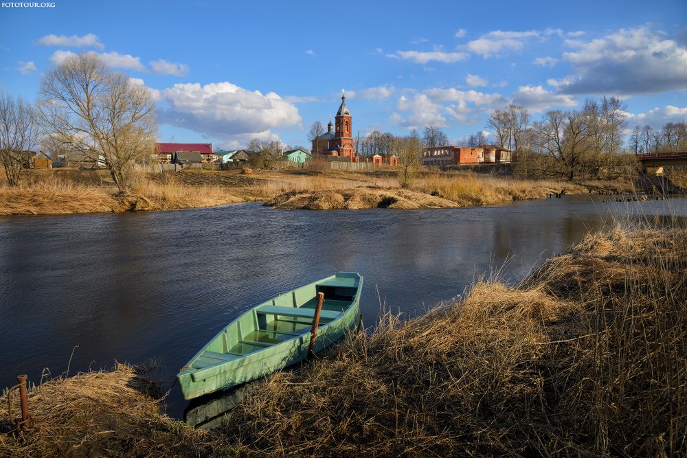 Апрельские дни
