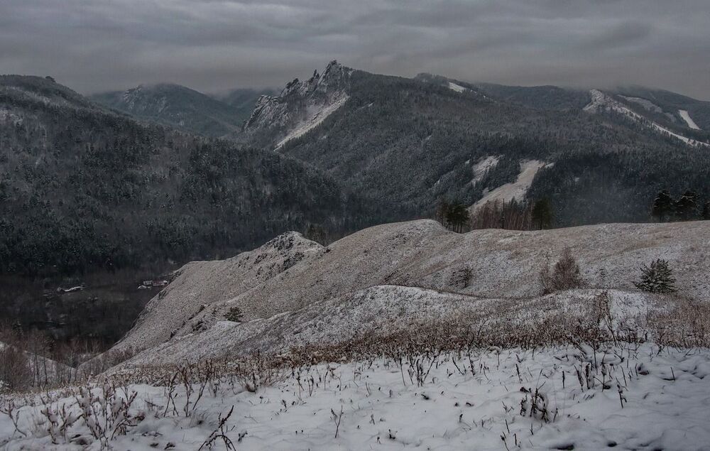 Торгашинский хребет.