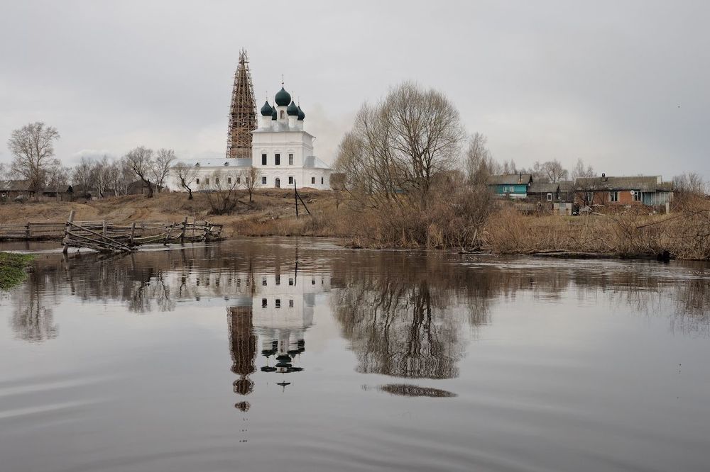 Пара сельских квадратов апрельских.