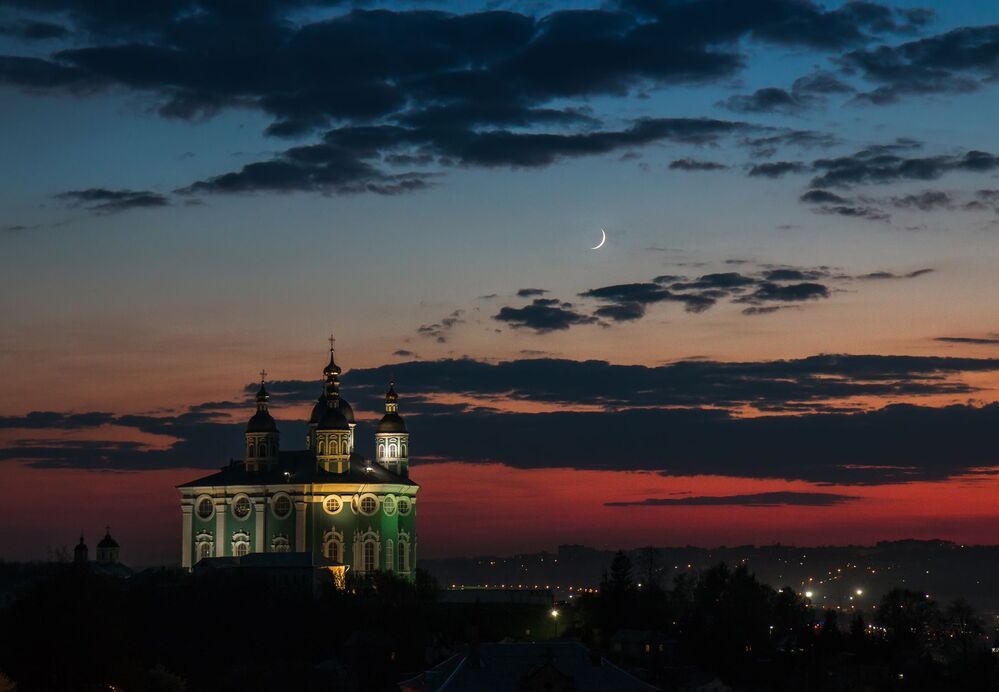 Смоленск. Собор на закате