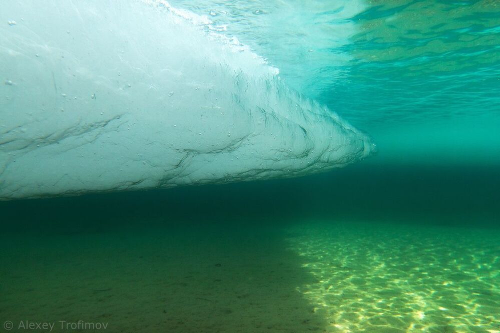 Байкал. Весна под водой