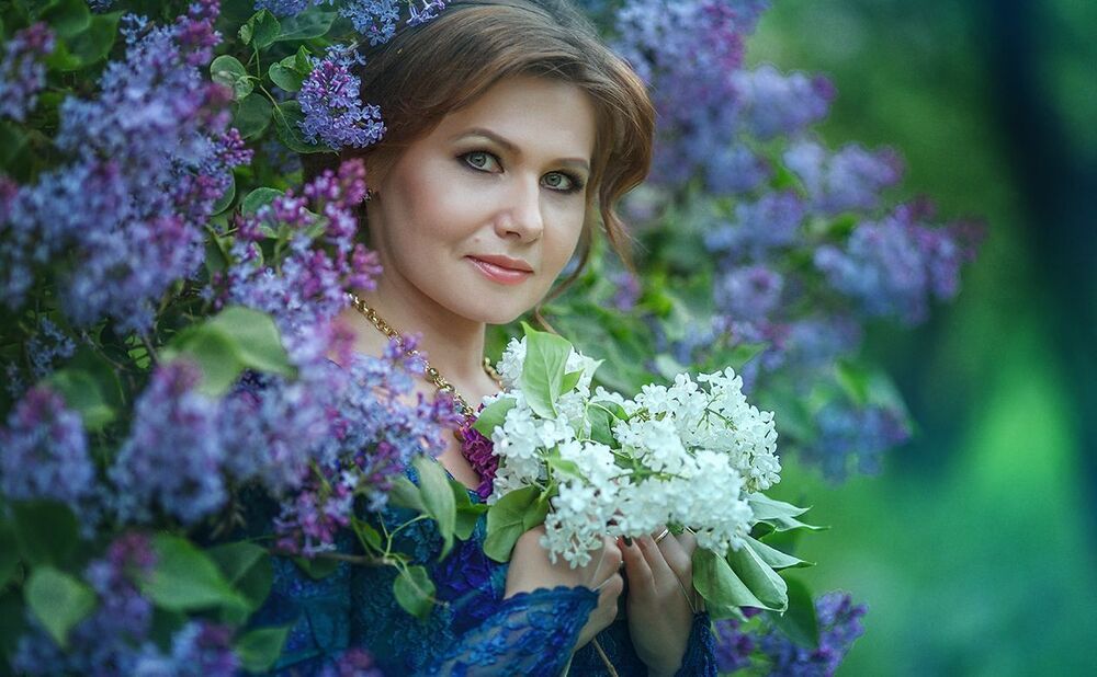 Пьянящий аромат сирени...