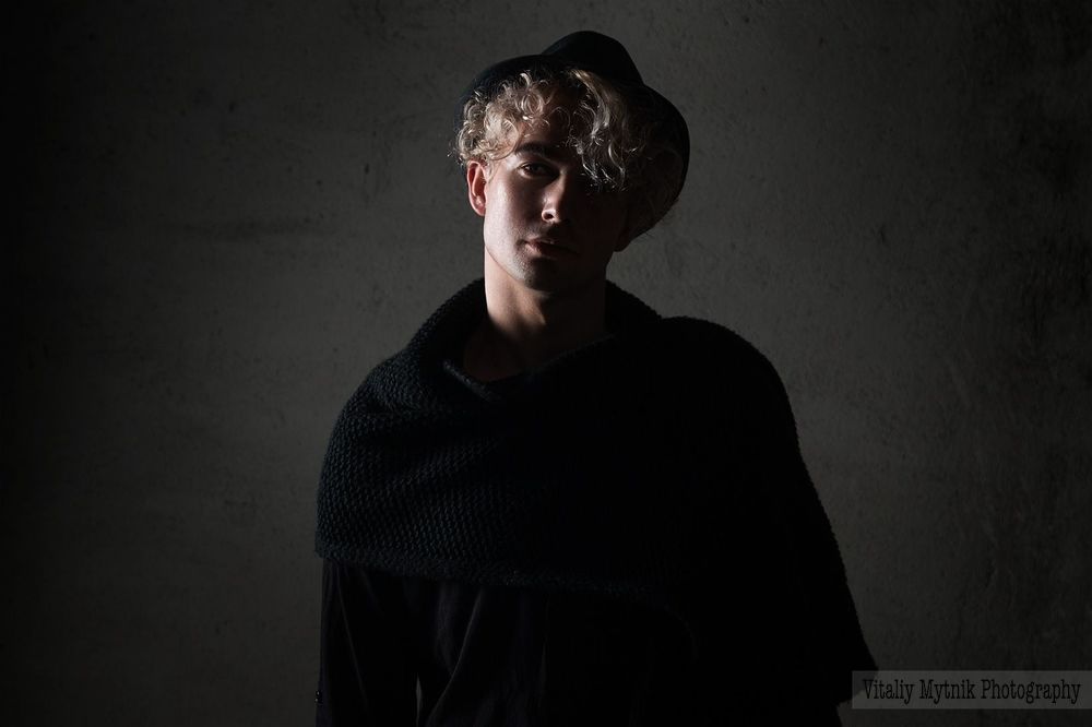 blond in black