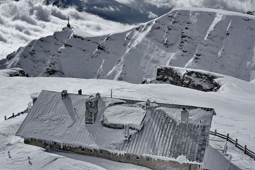 Costila Relay, Bucegi Massif, alt. 2504m.