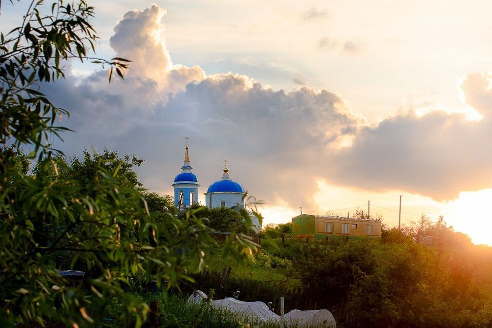 Вечер в селе Першино. Тульская область.