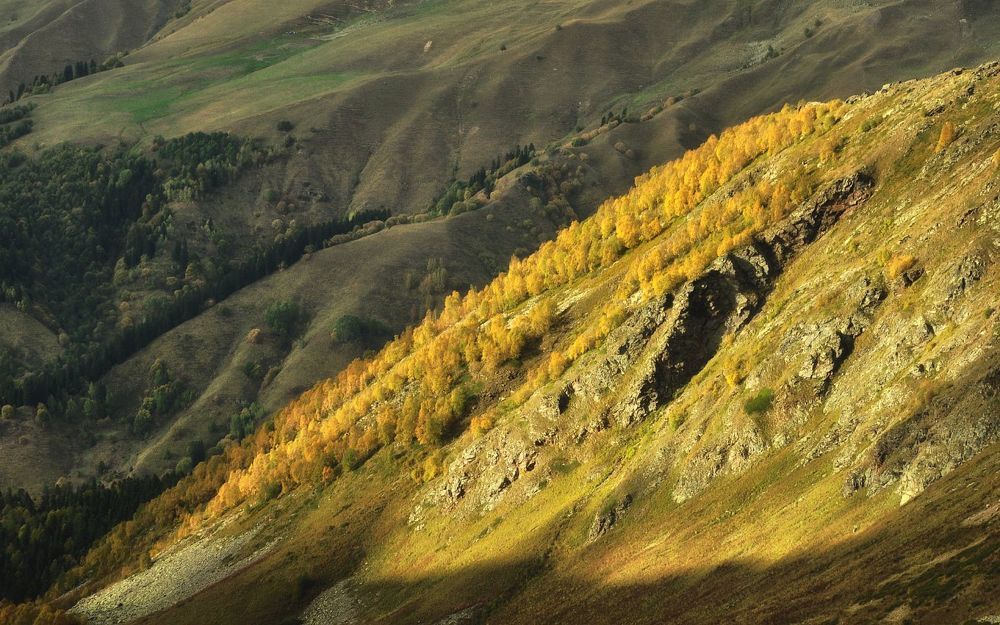 Когда в горах осень...
