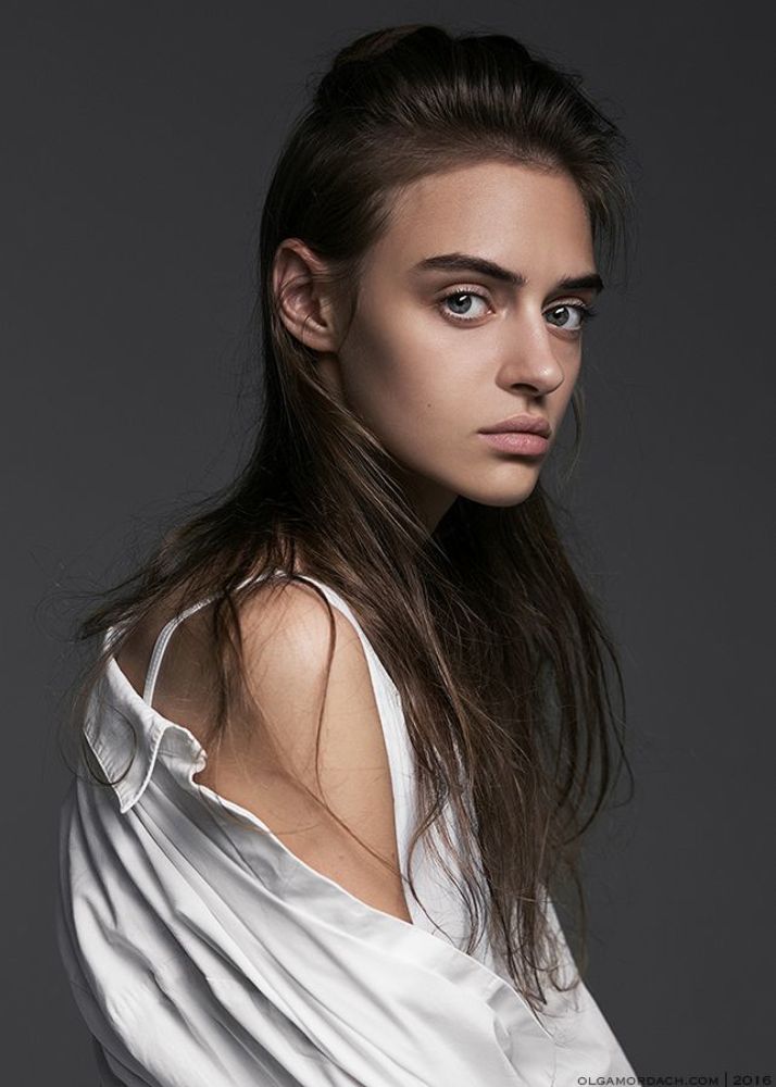 Ksenia M. /AVANT
