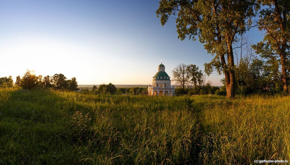 Храм сплошных загадок